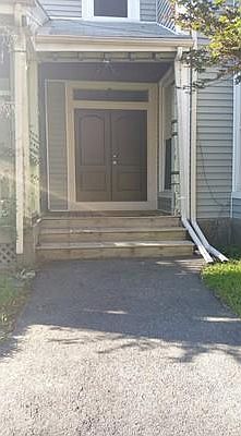 1st image of 39 Highland Ave #1