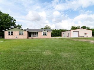 510 Avenue C, Alvin, TX 77511