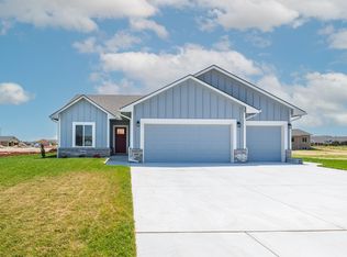10947 W Sondra St, Maize, KS 67101