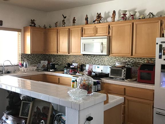 3rd image of 10541 Leisure Cir