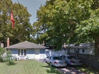 3 Pennwood Dr, Mastic Beach, NY, 11951