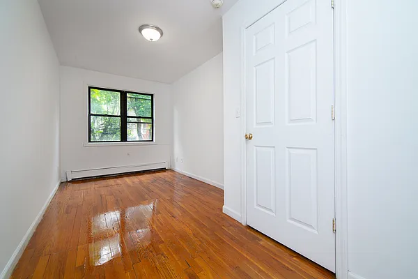 Sold by Compass | media 5