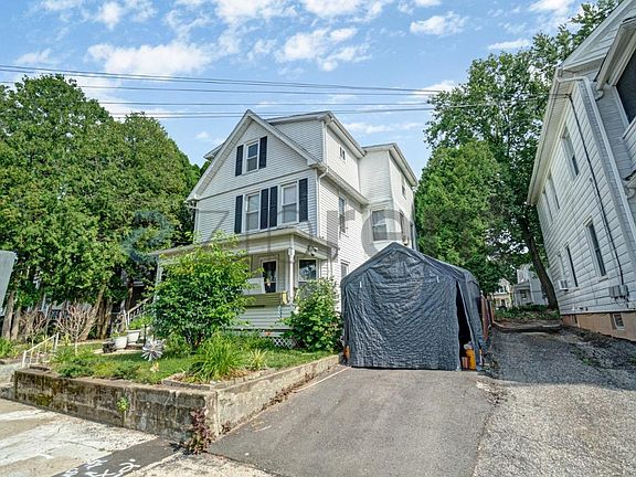 2nd image of 23 Rufus St #2