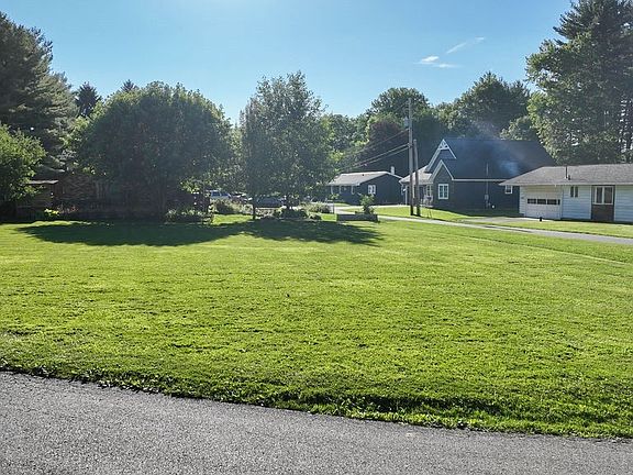 4th image of 6054 W Lakeside Dr SW