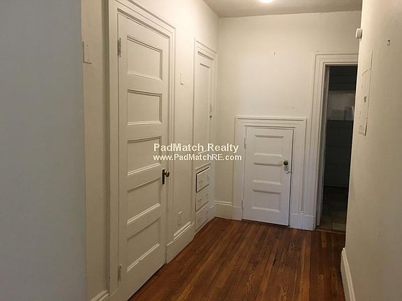 4th image of 48 Babcock St #12058441