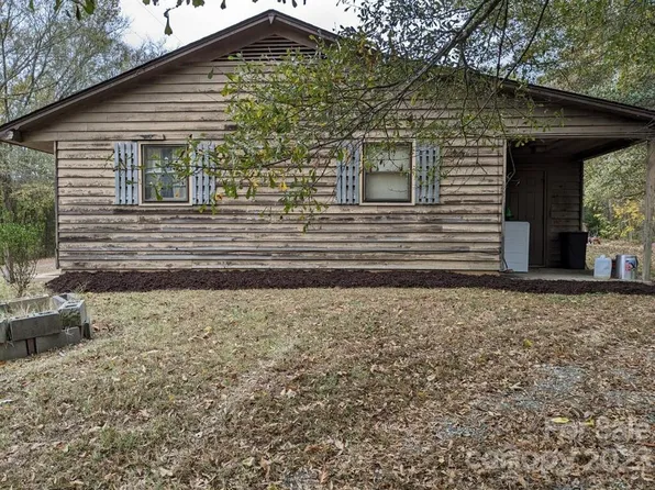 1965 Cabin Ln, Stanley, NC 28164