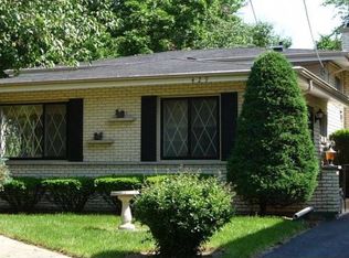429 W Woodland Ave, Lombard, IL