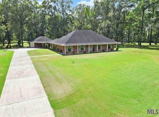 13476 Triple B Rd, Greenwell Springs, LA 70739