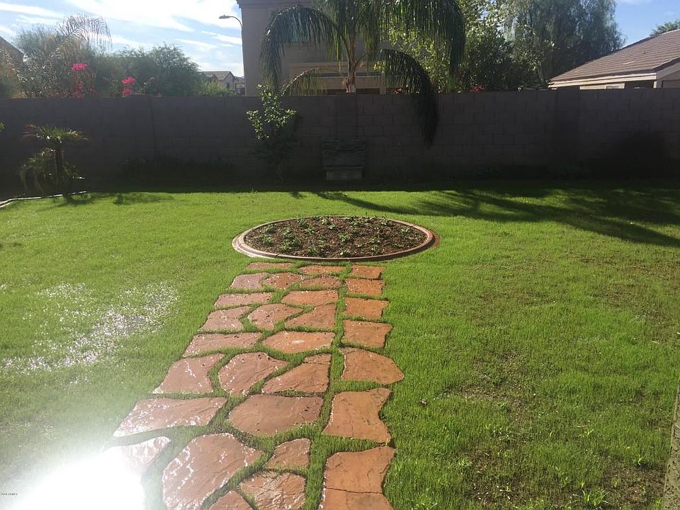 1st image of 10511 W Papago St