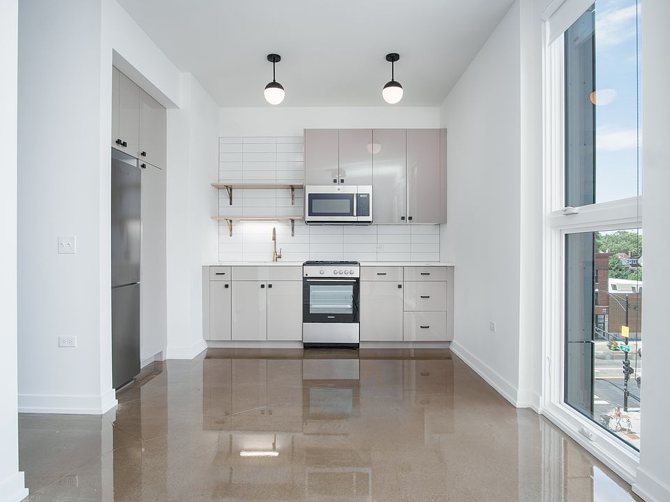 1st image of 5155 N Broadway St #205