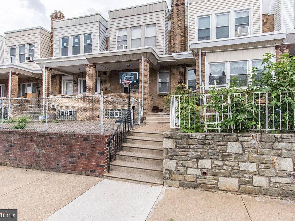 1st image of 4732 Sheffield Ave