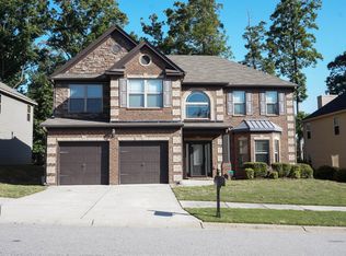 7963 Heathmore Dr, Fairburn, GA 30213