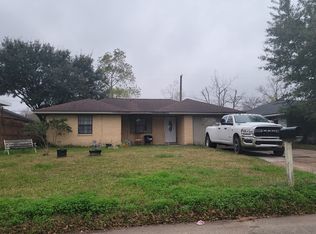 9026 Woodlyn Rd, Houston, TX 77078