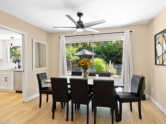 5th image of 7347 Oak Leaf Drive