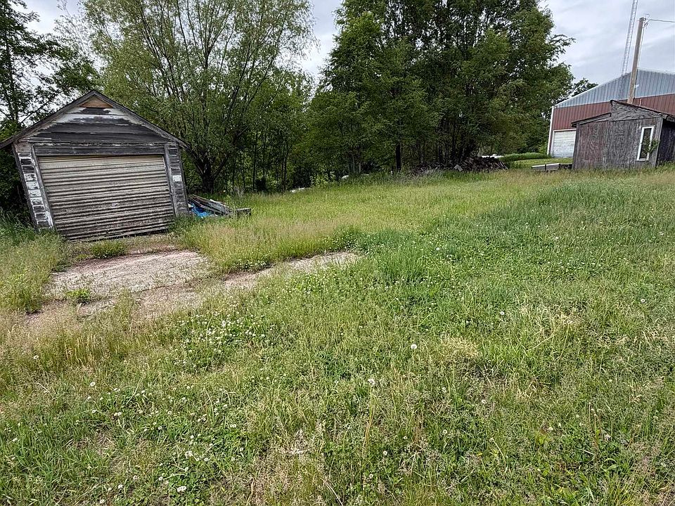2nd image of 7th St