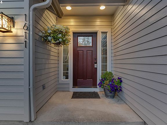 5th image of 1611 SE 185th Ave