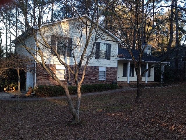 1st image of 2401 Cedar Dr