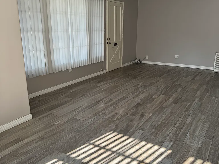 4858 Elsa Rd — Photo 11