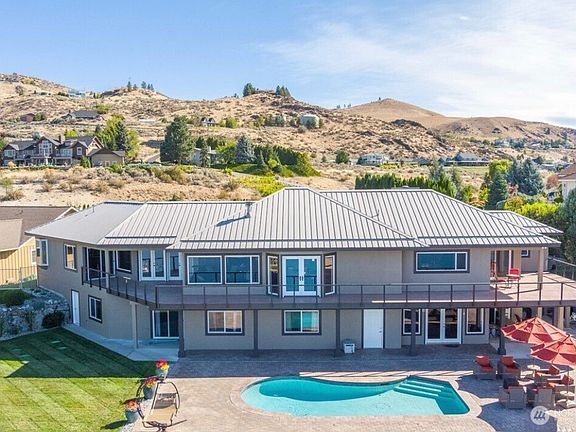 4th image of 333 Highpoint Place