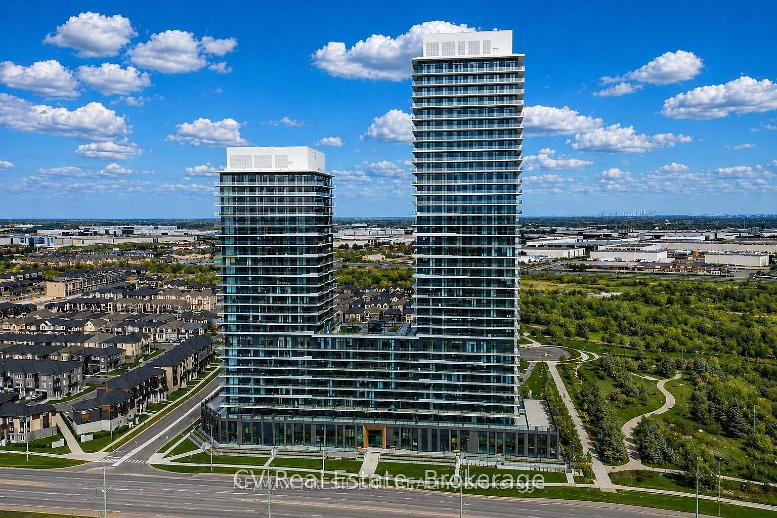 3 bed, $2,600 — Photo 2