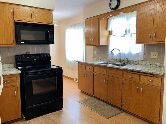 3rd image of 9620 W Howard Ave #9622
