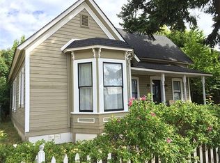 109 W Arizona Ave, Roslyn, WA 98941