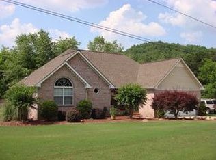 130 Swindall Cir, Rainbow City, AL 35906