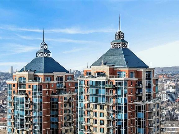 3rd image of 910 S 5th Ave SW #1402