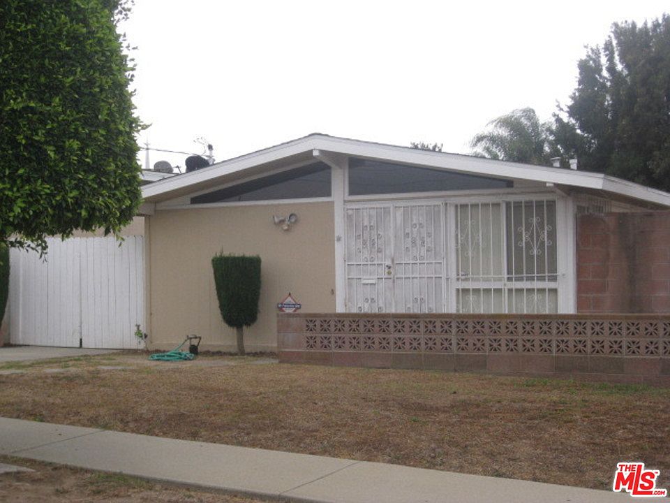 2nd image of 1412 W 124th St