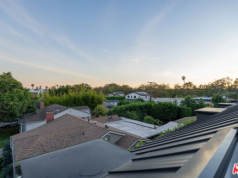 4041 Sawtelle Blvd #C — Photo 18