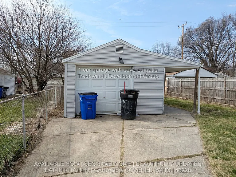 6761 Memorial St — Photo 12