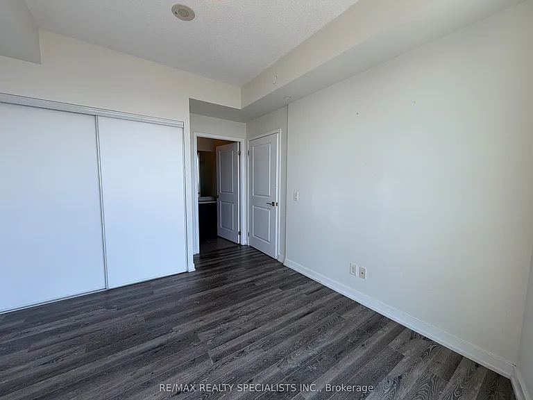 510 Curran Pl #3502 — Photo 21