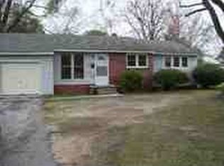 1401 Davis St, Jacksonville, NC 28540