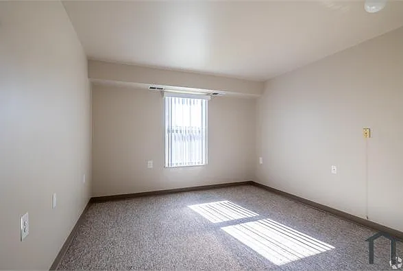 3920 Rivard St — Photo 8