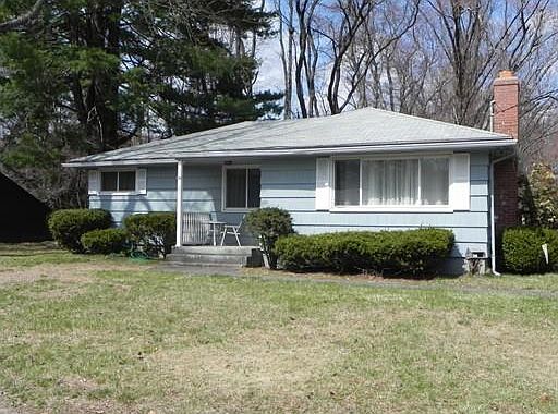 2nd image of 120 Channell Dr