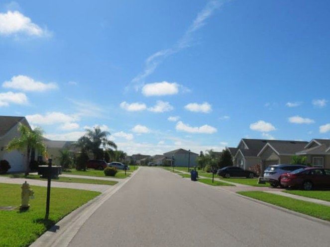 2nd image of 10521 Canal Brook Ln