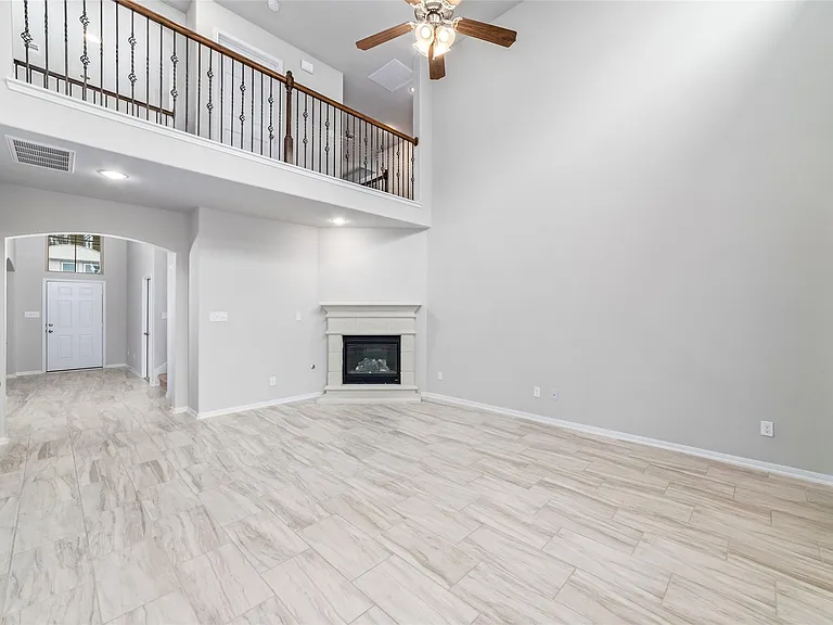 4919 Valley White Oak Ln — Photo 12