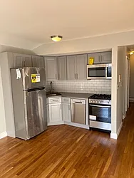 Rented by Zikos Realty Services