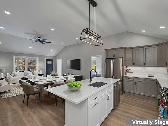 2nd image of 41 Valley Road