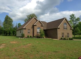 115 Legends Ridge Dr, Lebanon, TN 37090