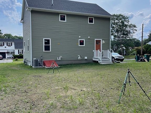 5th image of 154 Gay St