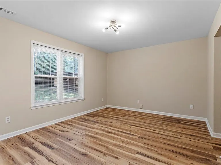 1611 Poole Rd — Photo 25