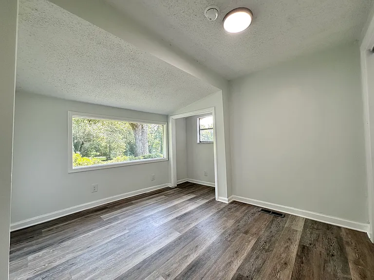 1711 Old Springville Rd — Photo 10