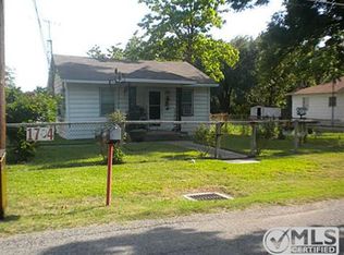 1704 Hoops Ln, Mesquite, TX 75149