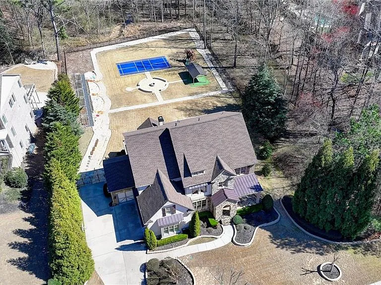 2230 Manor Creek Ct — Photo 61