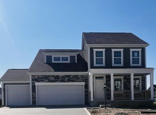 567 Wellington Cross Dr, Pickerington, OH 43147