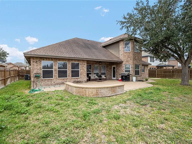 2801 Nicole Dr — Photo 15