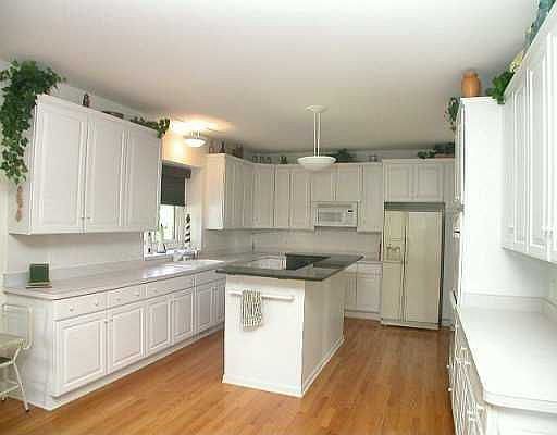 3rd image of 5515 Pinecrest Estates Dr