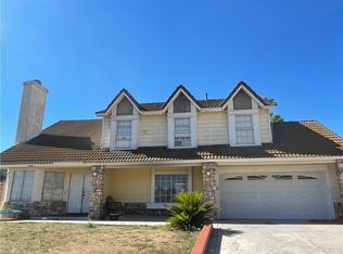 11282 Heathcliff Dr, Riverside, CA 92505