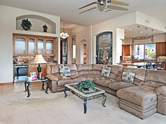 5th image of 9723 N Palisades Blvd